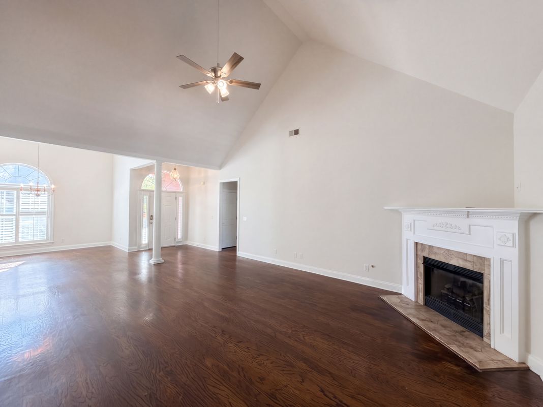 Property photo 3 of 313 Glen Eagles Dr
