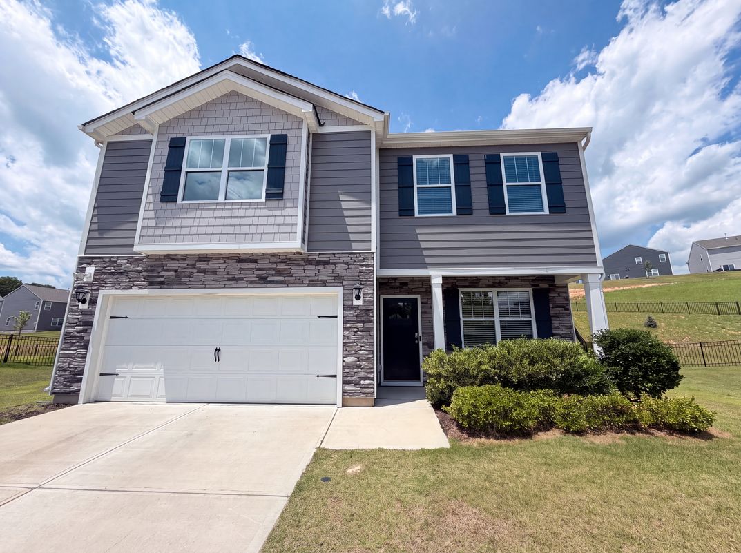Property photo 1 of 115 Spring Hall Dr