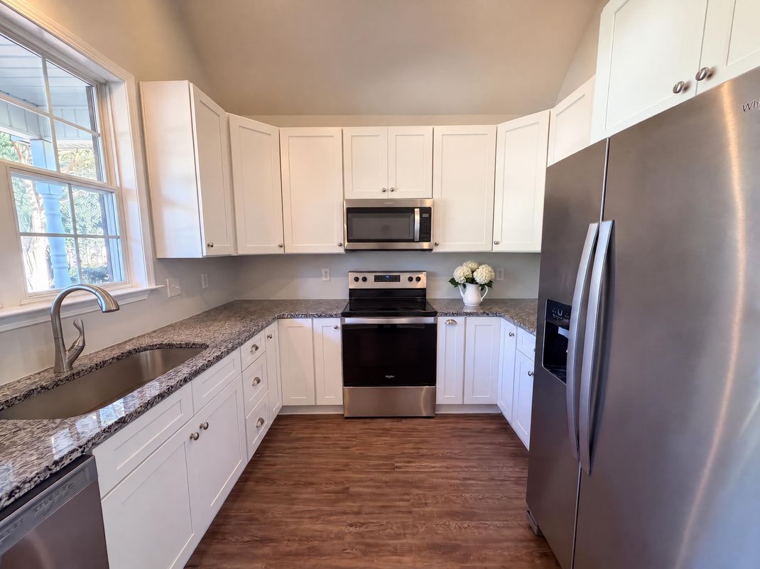 Property photo 2 of 2090 Audubon Dr