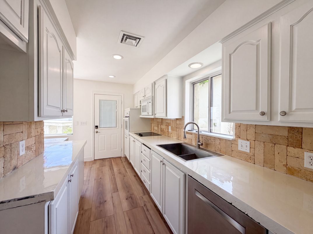 Property photo 3 of 5341 N Questa Tierra Dr