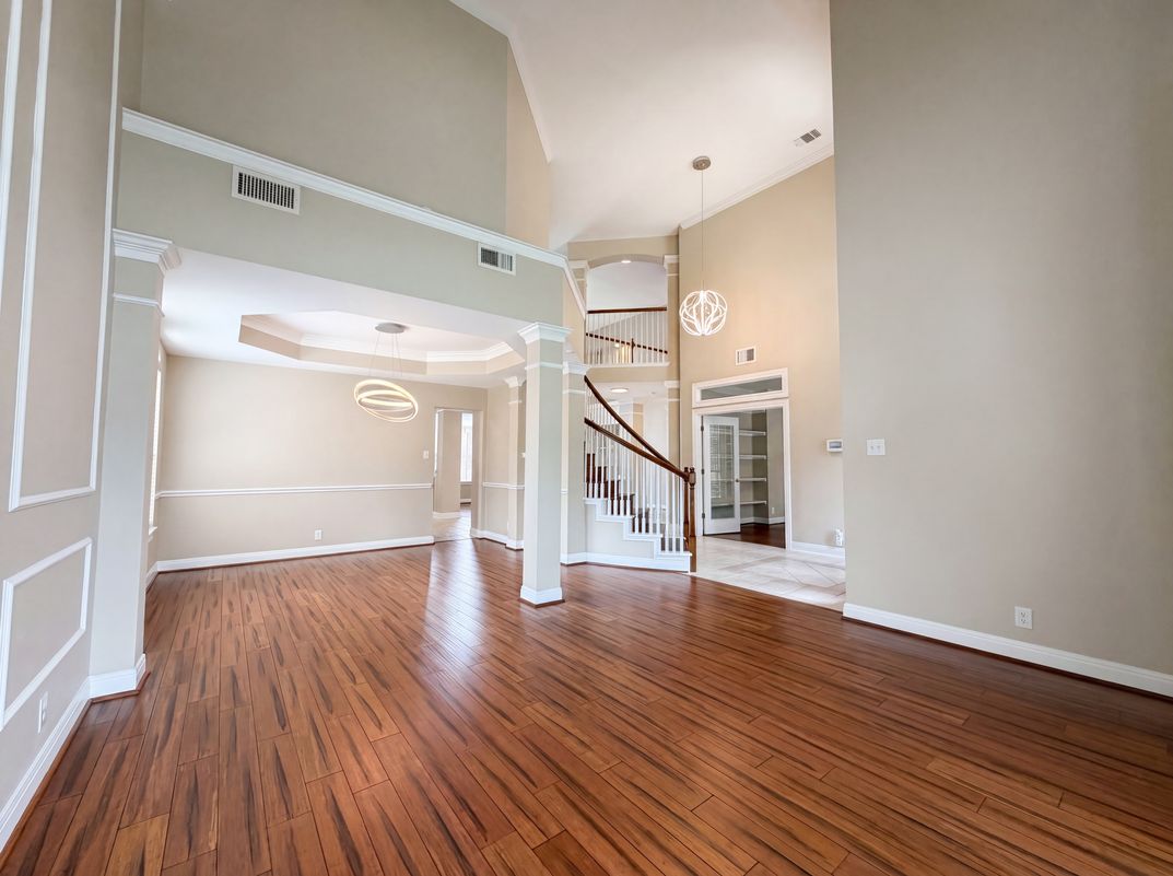 Property photo 3 of 13419 Star Heights Dr