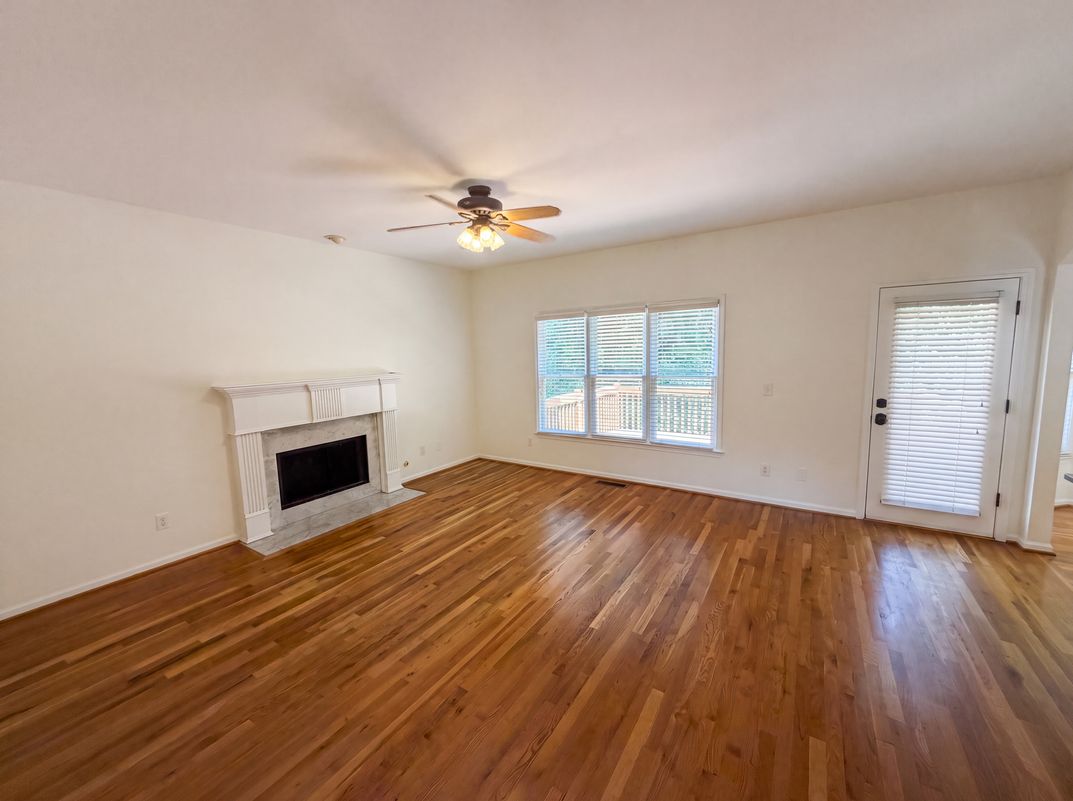 Property photo 3 of 3612 Brookefall Ct