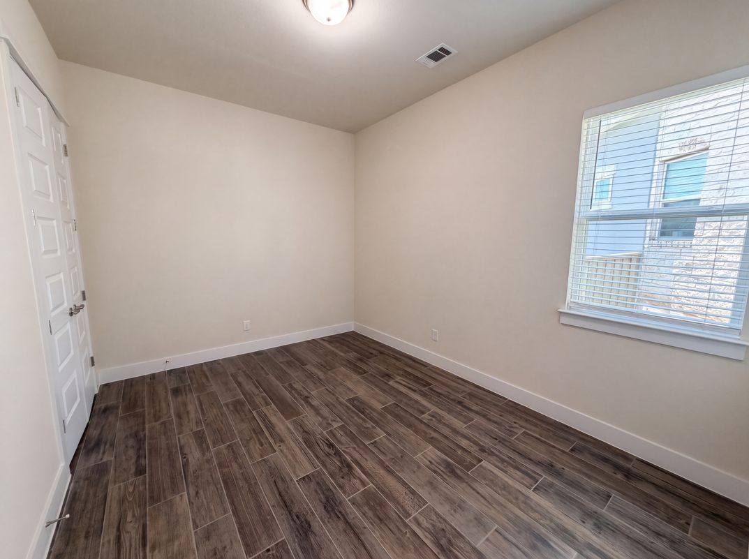 Photo 8 of 16 of 13701 Ronald W Reagan Blvd, Cedar Park, TX