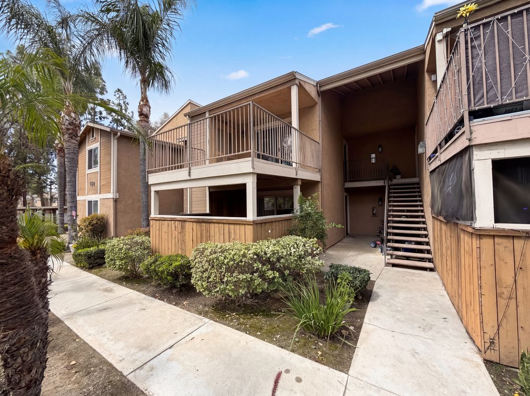 Property photo 1 of 920 S Palmetto Ave Apt 9