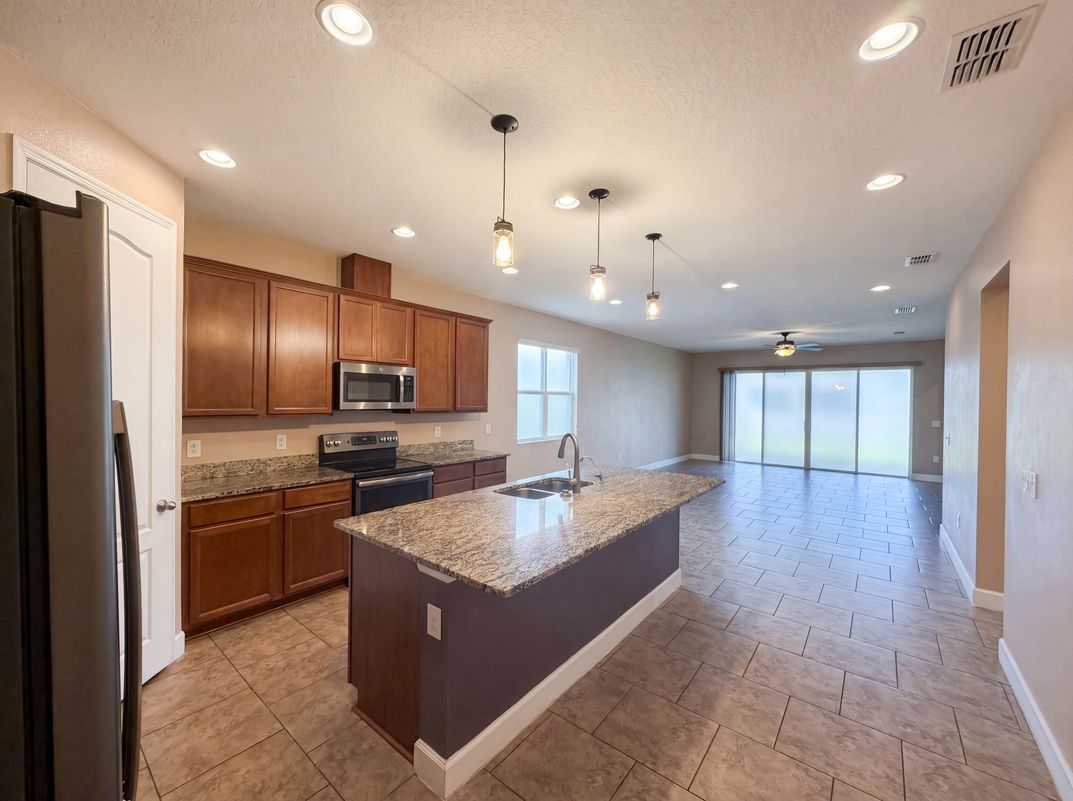 Property photo 2 of 480 Buchannan Dr