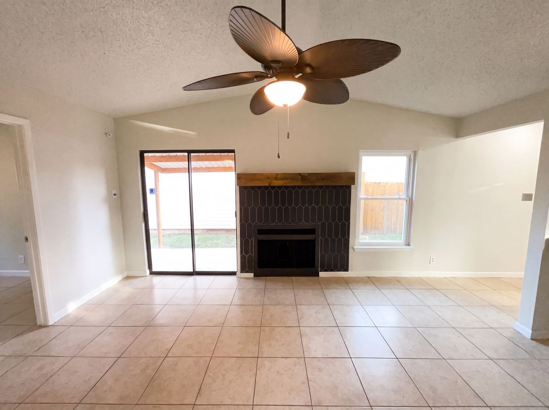 Property photo 3 of 6226 Valley Castle