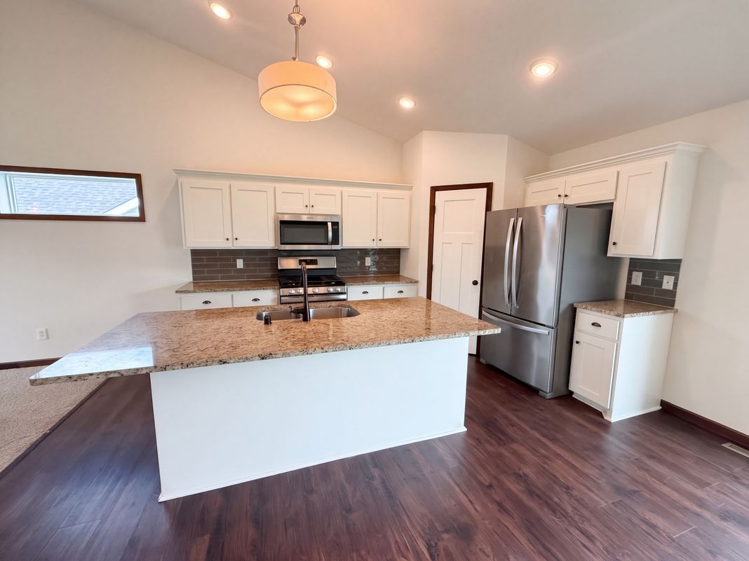 Property photo 2 of 14971 Rabbit St NW