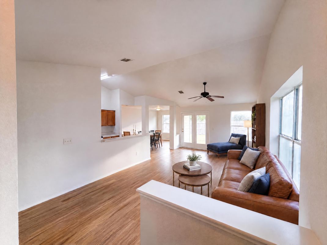 Property photo 3 of 172 Prairie Springs Loop