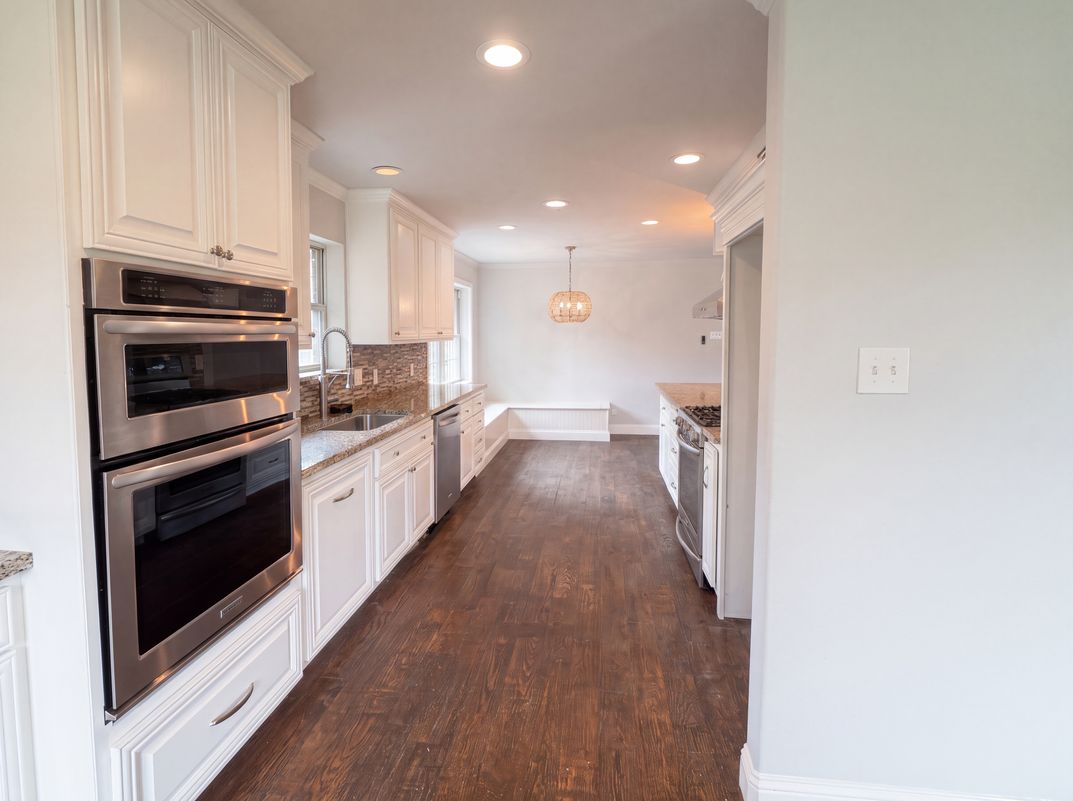 Property photo 2 of 3308 Brookhaven Club Dr