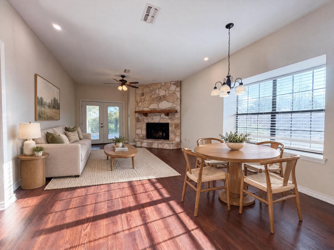 Property photo 3 of 474 Seele St Apt 6B