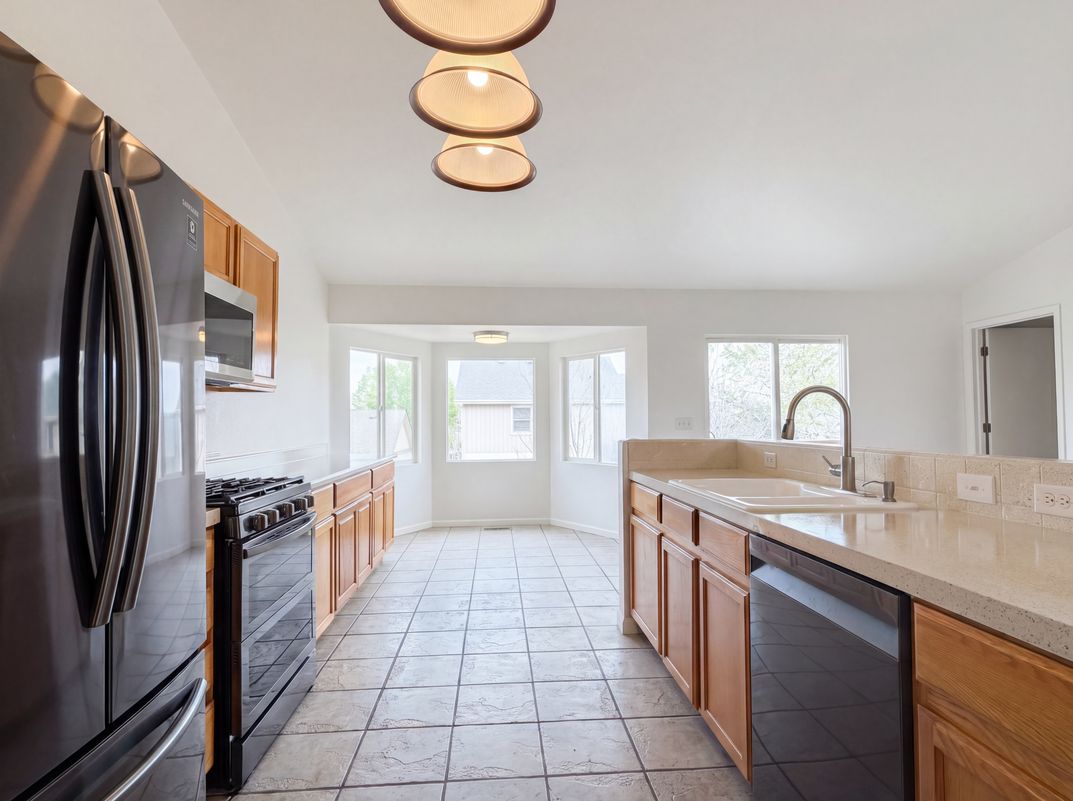 Property photo 2 of 4098 La Junta Dr