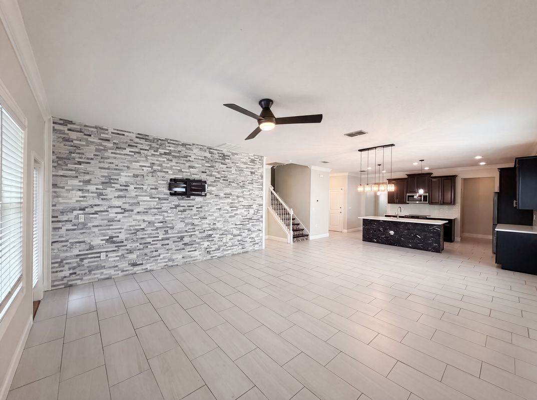 Property photo 3 of 1423 Pro Shop Ct