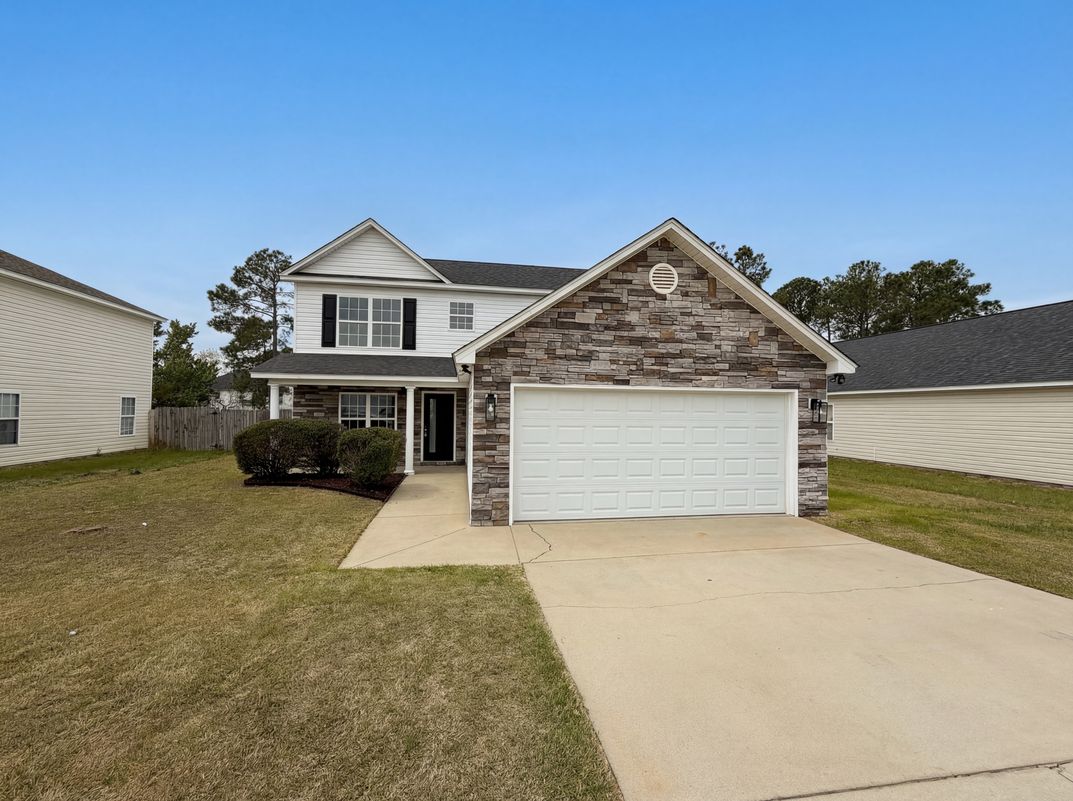 Property photo 1 of 12 Finch Wood Dr