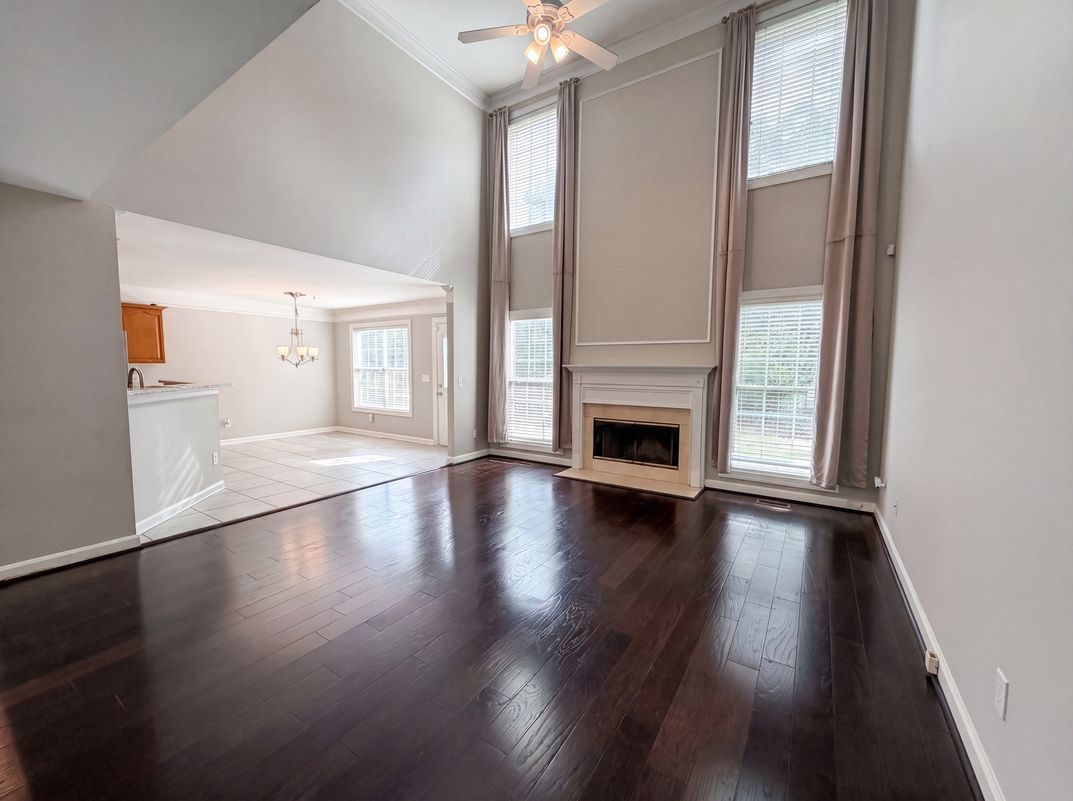 Property photo 3 of 301 Brickingham Way