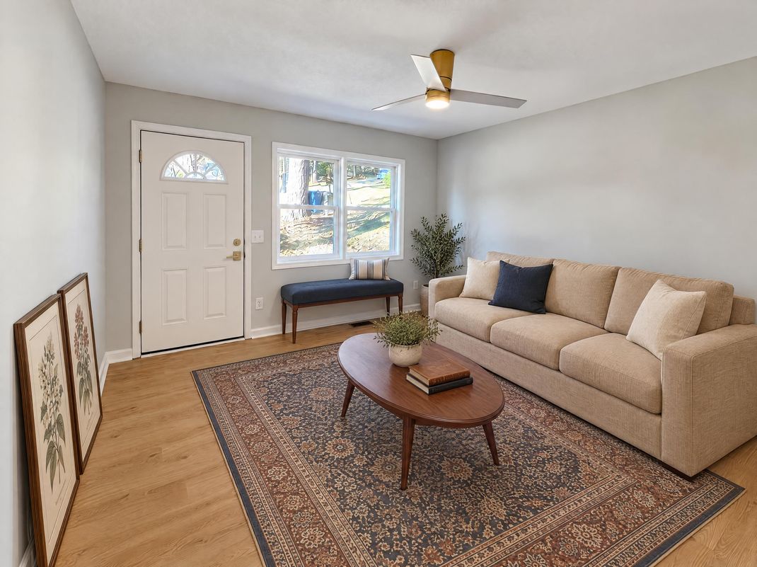 Property photo 3 of 112 Riverview Ct