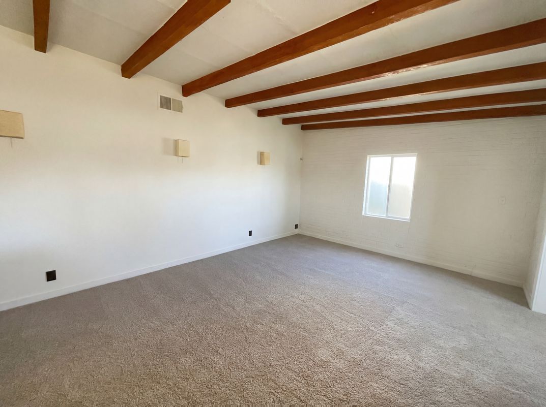 Property photo 3 of 2519 N Richey Blvd