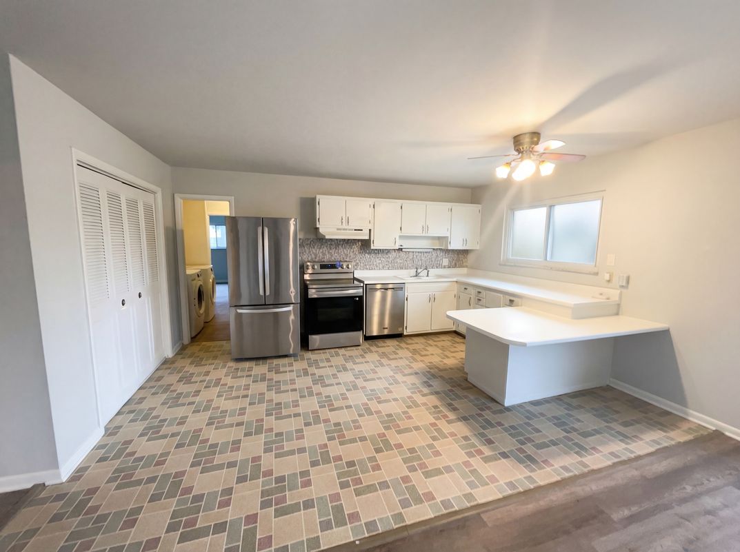Property photo 2 of 3011 Cameron St