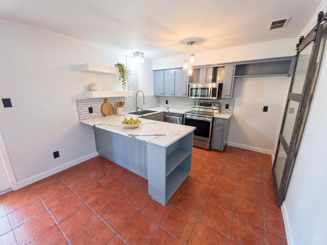 Property photo 2 of 1817 Volga Dr