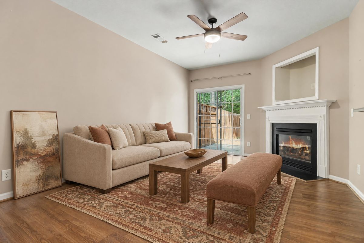 Property photo 3 of 2870 Cross Creek Ct