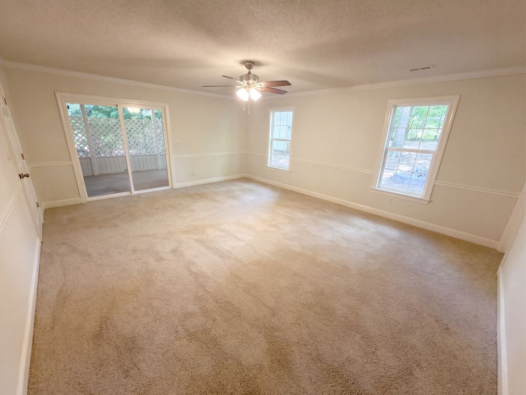 Property photo 3 of 3705 Griffith Rd