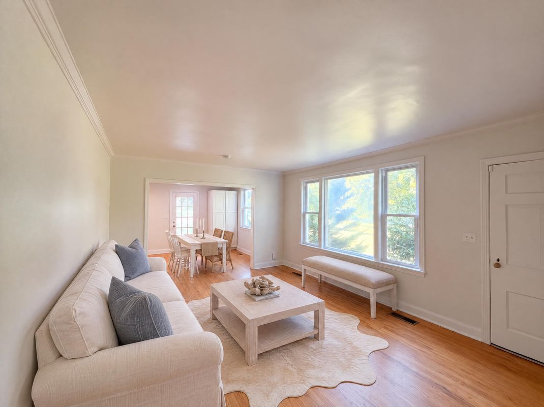 Property photo 3 of 909 Tower Pl