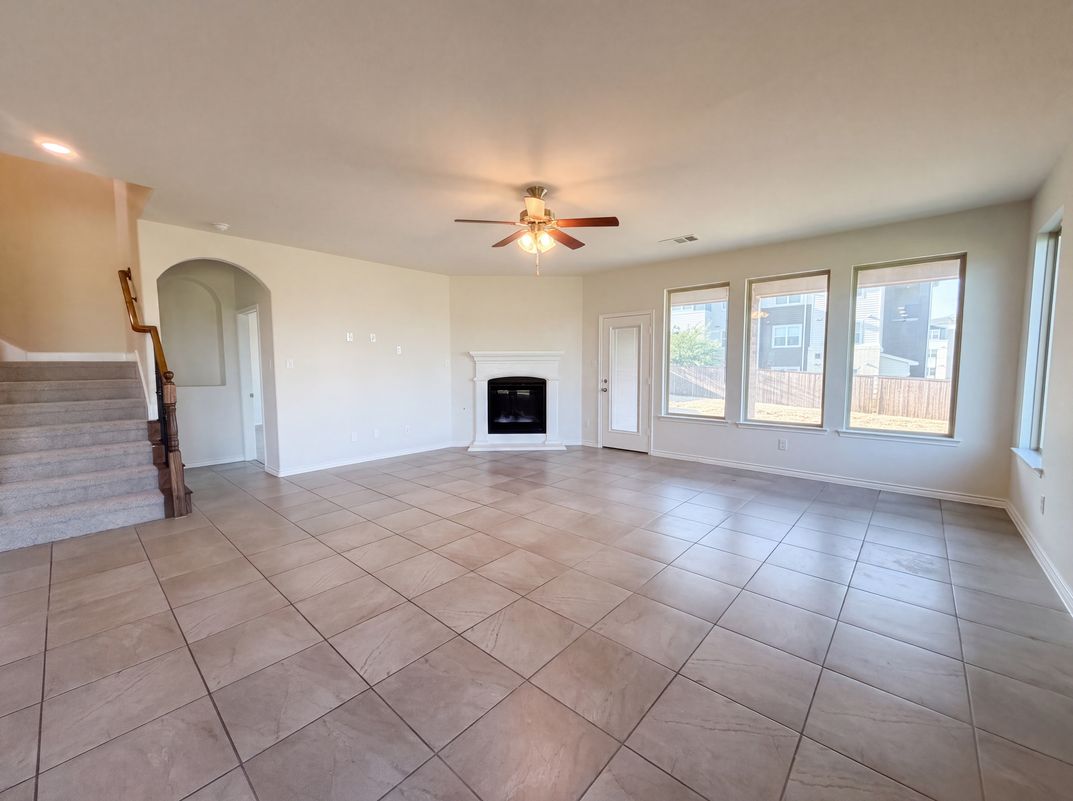 Property photo 3 of 600 Brock Dr