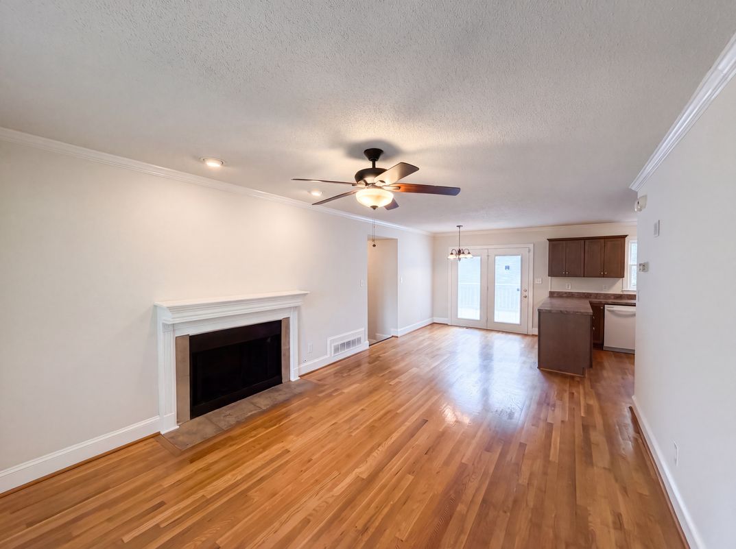 Property photo 3 of 145 Jans Mdws
