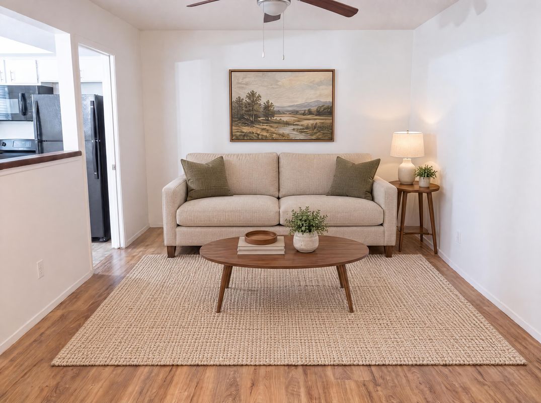 Property photo 3 of 736 W Borden St