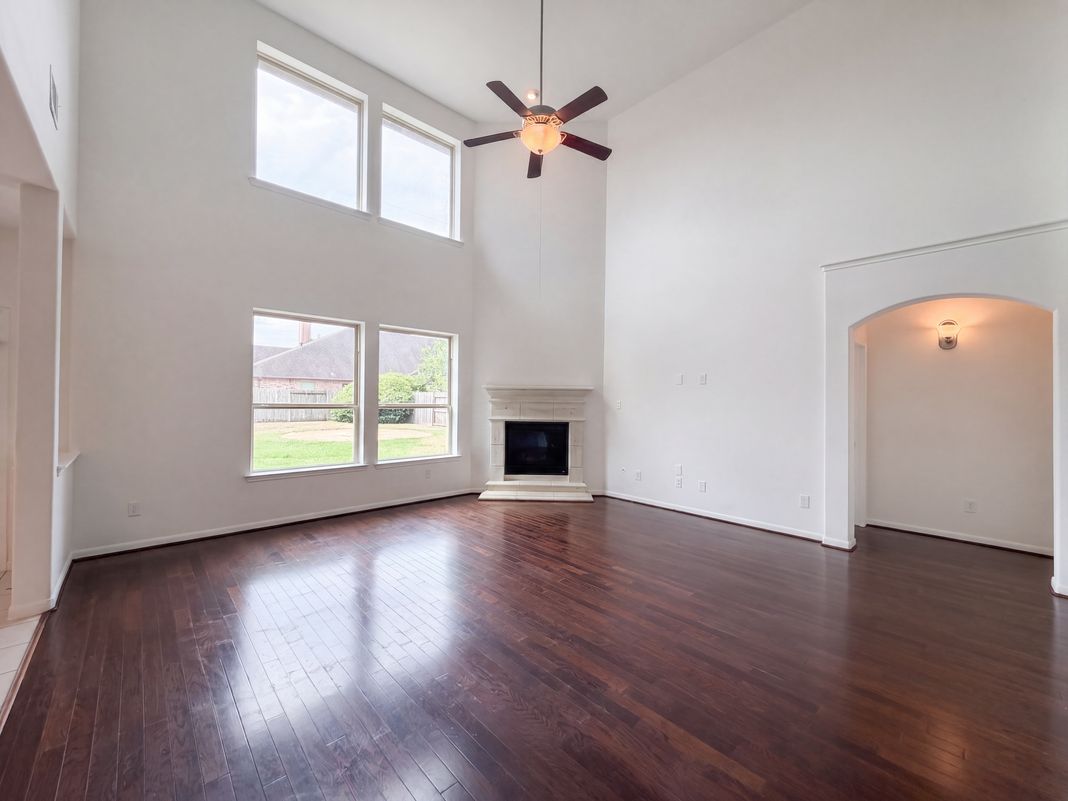Property photo 3 of 19607 Pecos Bend Ct