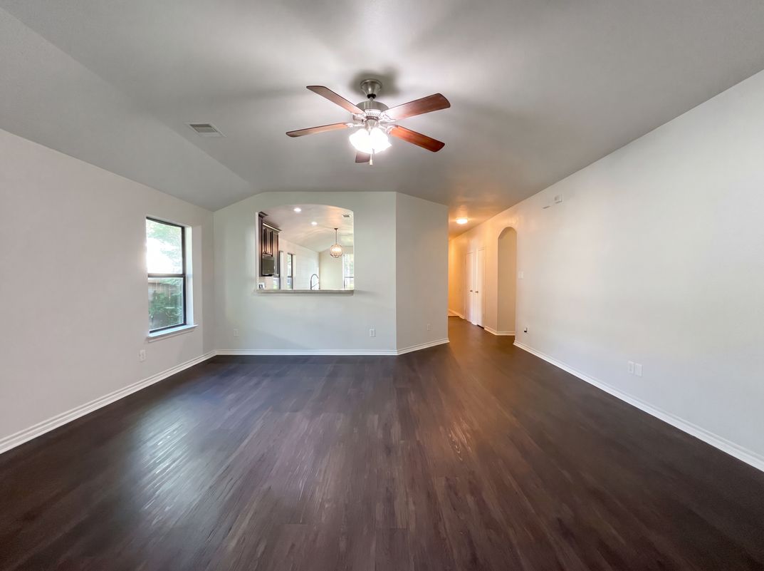 Property photo 3 of 1603 Katydid Ct