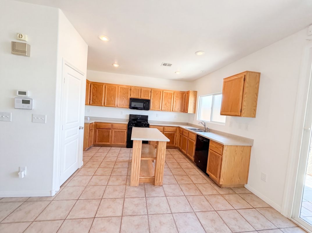 Photo 45 of 61 of 4220 Iris Pearl Ave, North Las Vegas, NV