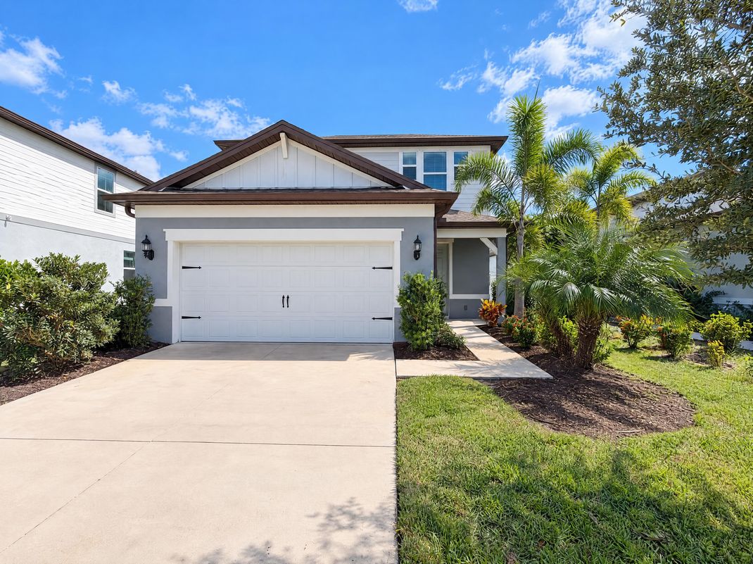Property photo 1 of 9426 Lamine Way