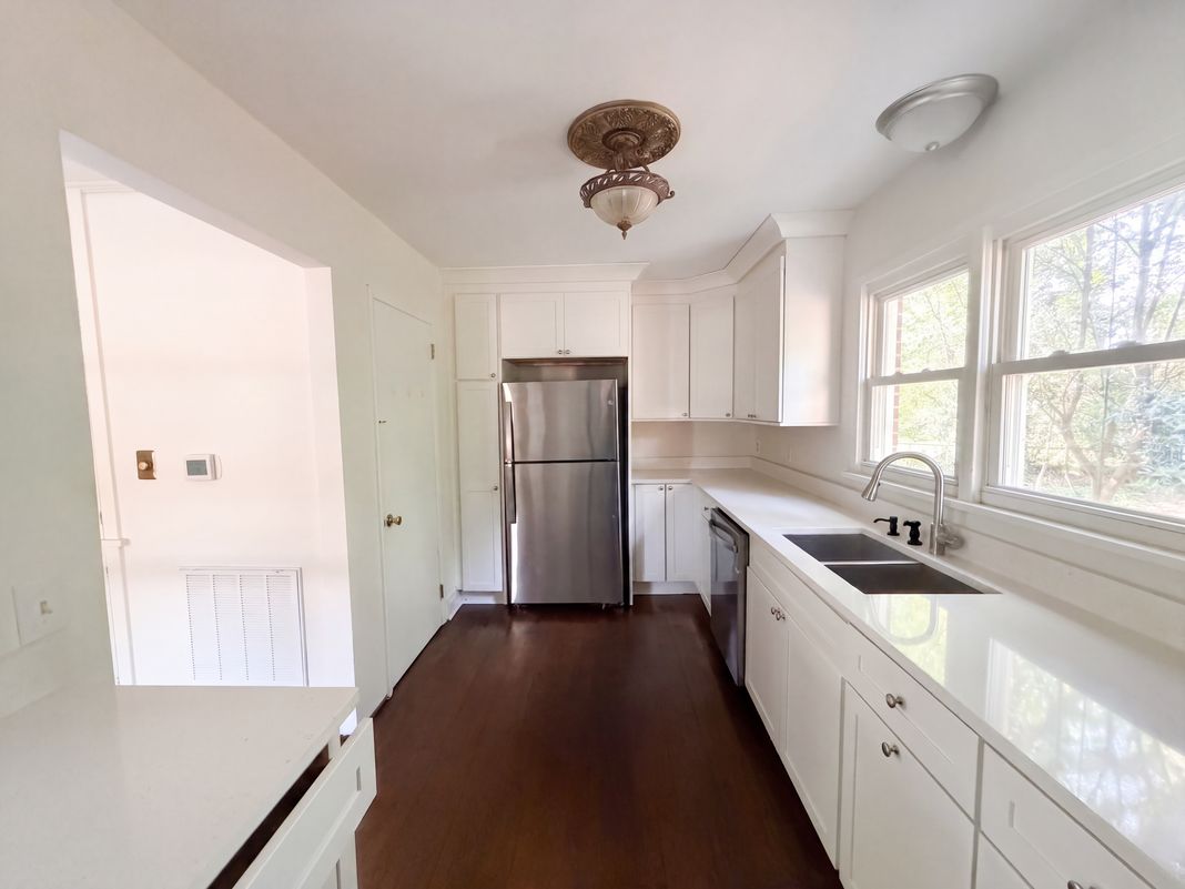 Property photo 2 of 2516 Indian Trl