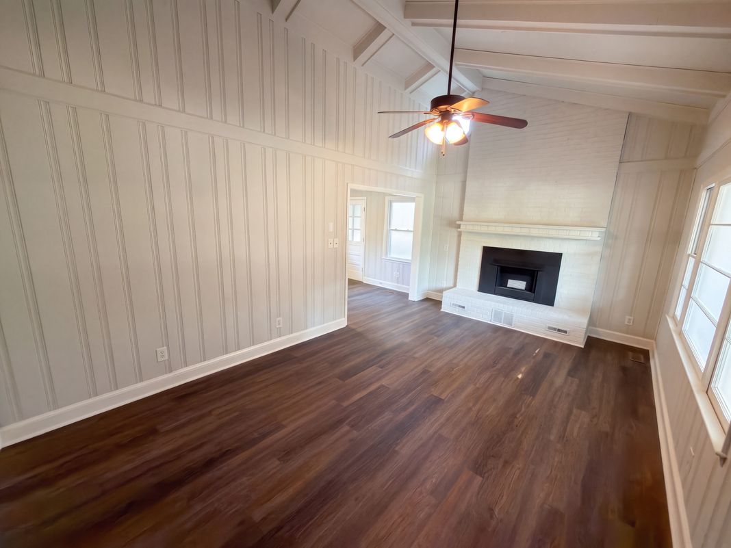 Property photo 3 of 1809 Love Rd