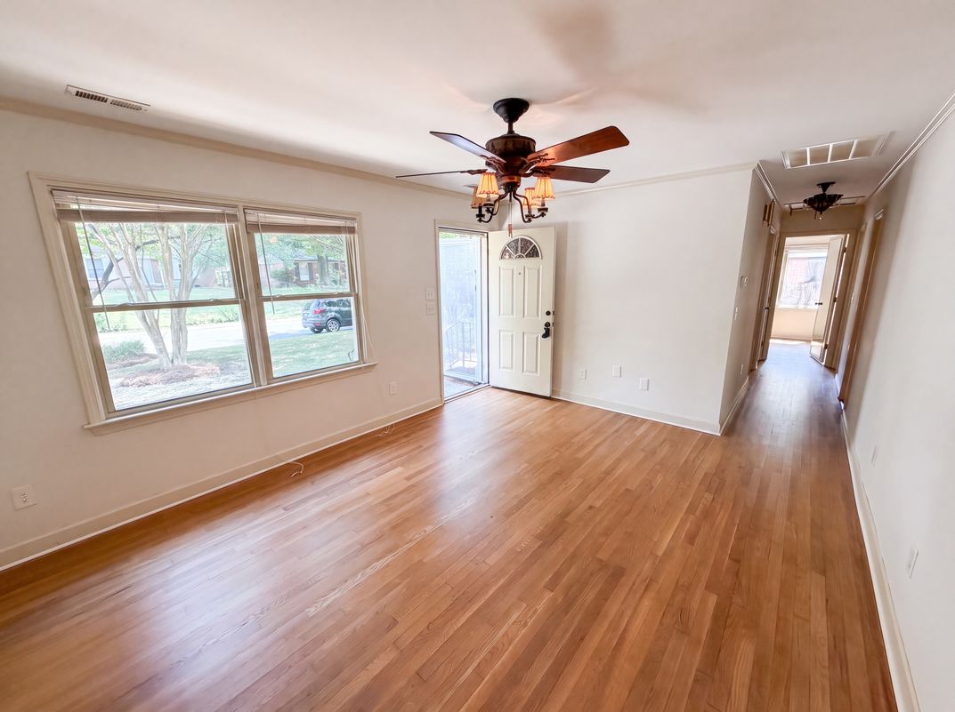 Property photo 3 of 713 Ridgedale Ct