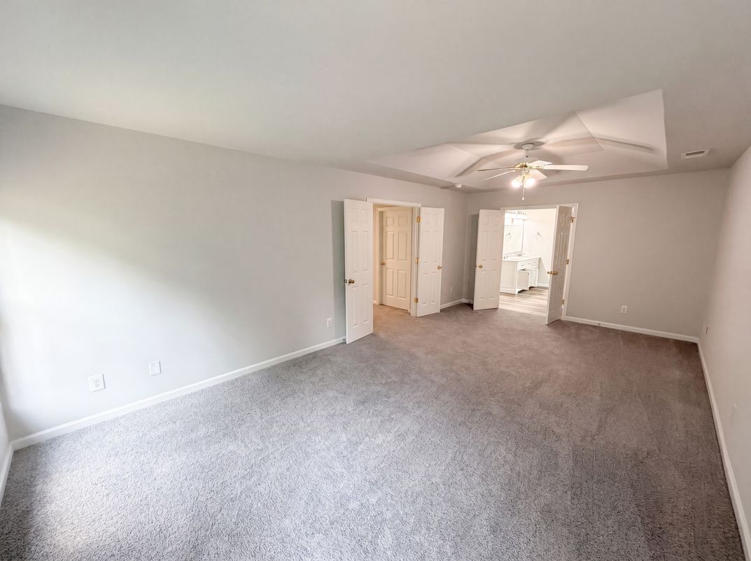 Photo 4 of 30 of 11528 Erwin Ridge Ave, Charlotte, NC