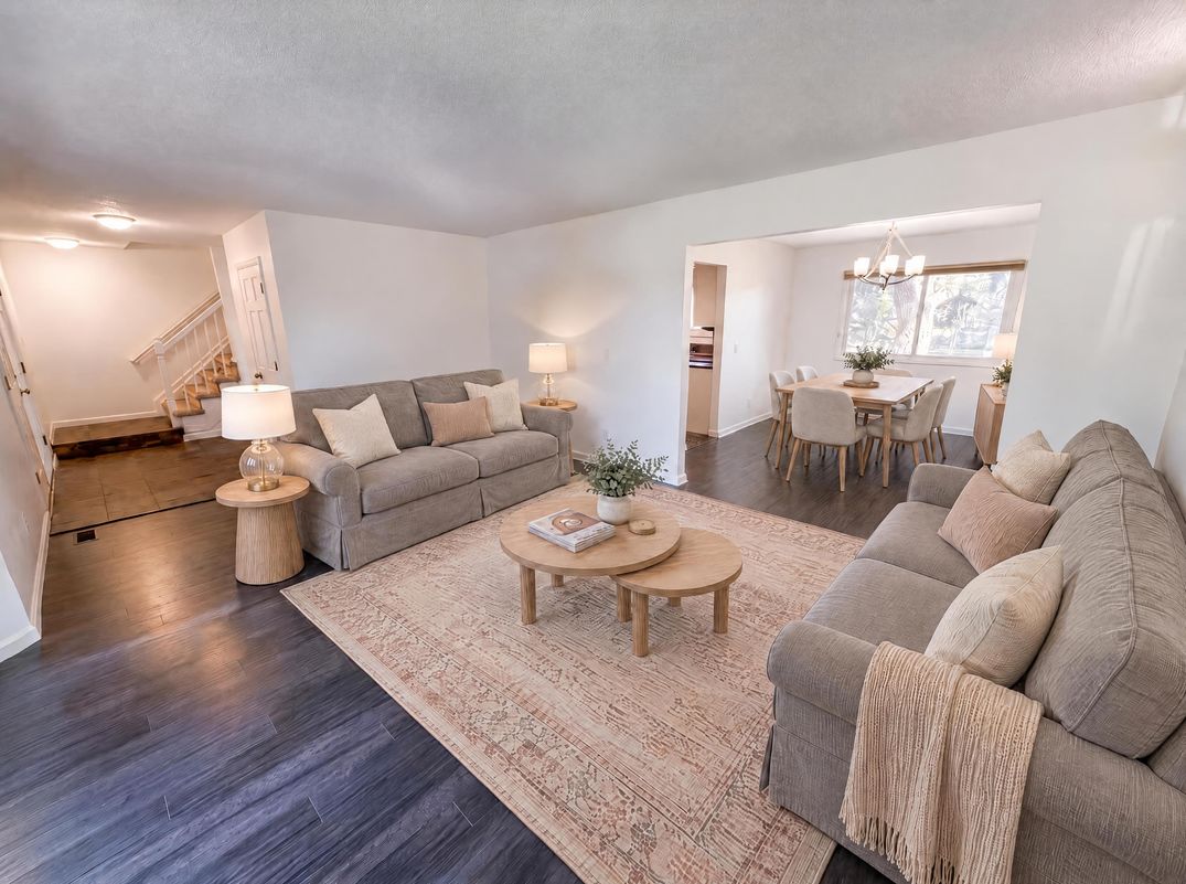 Property photo 3 of 20890 E Sussex Ct