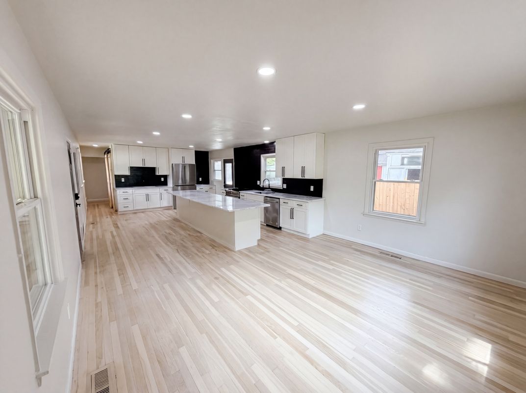 Property photo 3 of 3807 Greenhill Dr