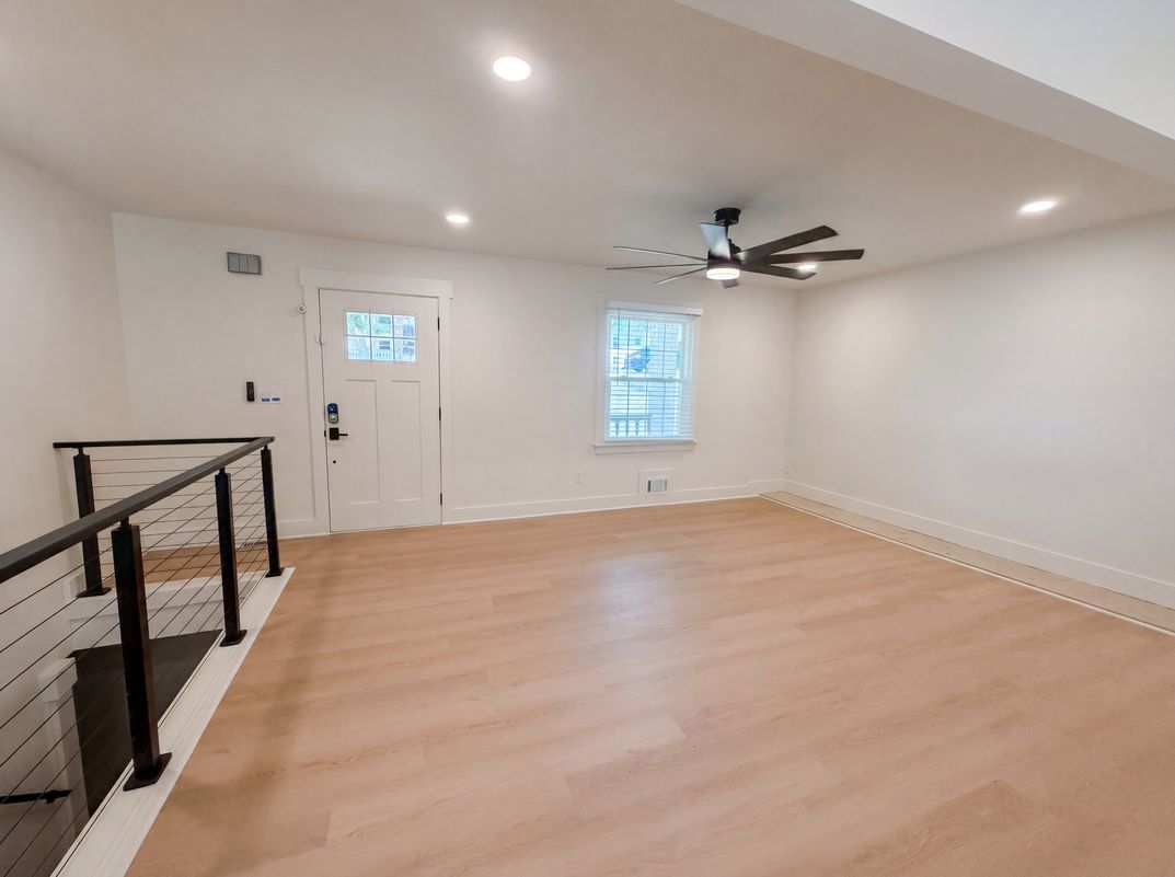 Property photo 3 of 4747 Nelda Dr