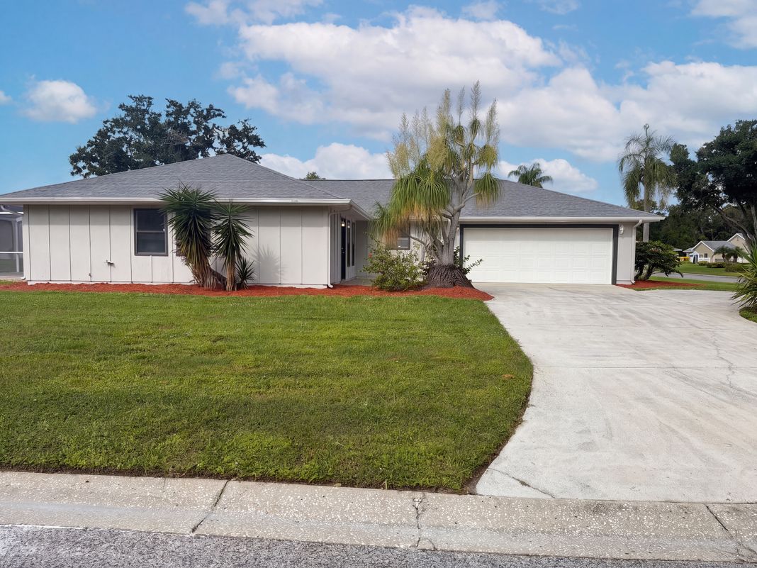 Property photo 1 of 8022 Timber Lake Ln