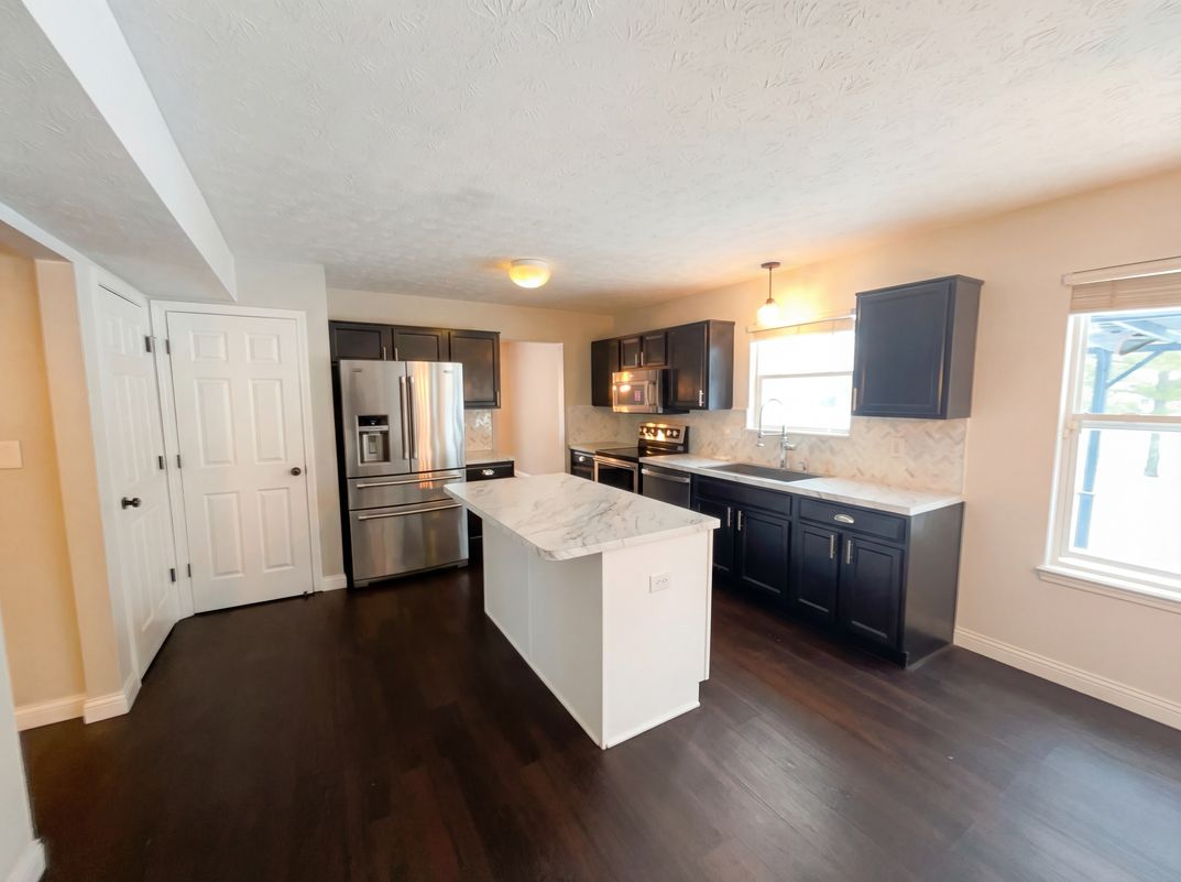 Property photo 2 of 5259 Baysdon Cir