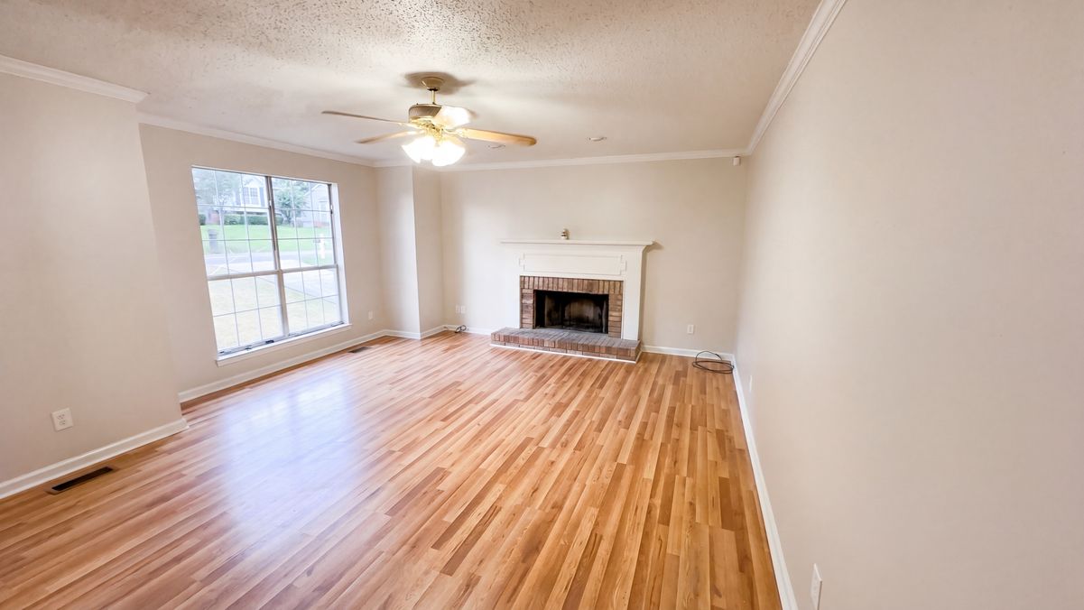 Property photo 3 of 1253 4th Way