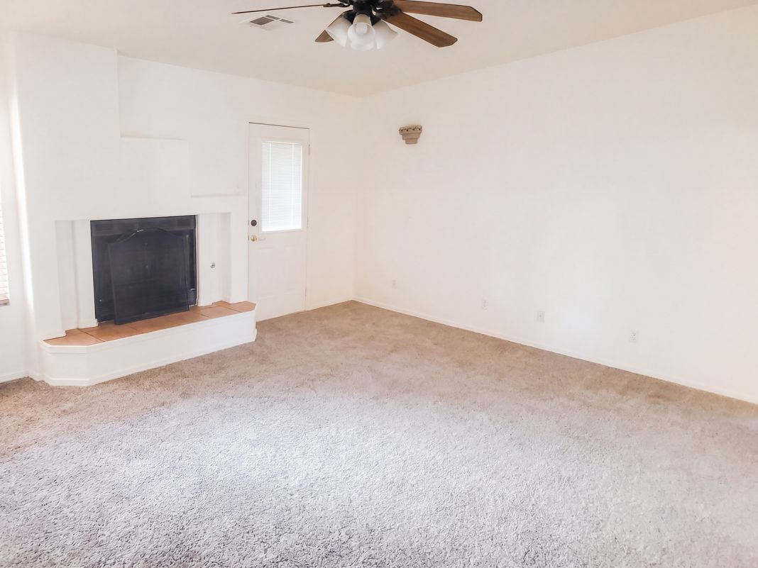 Property photo 3 of 1039 Aguilera Ct