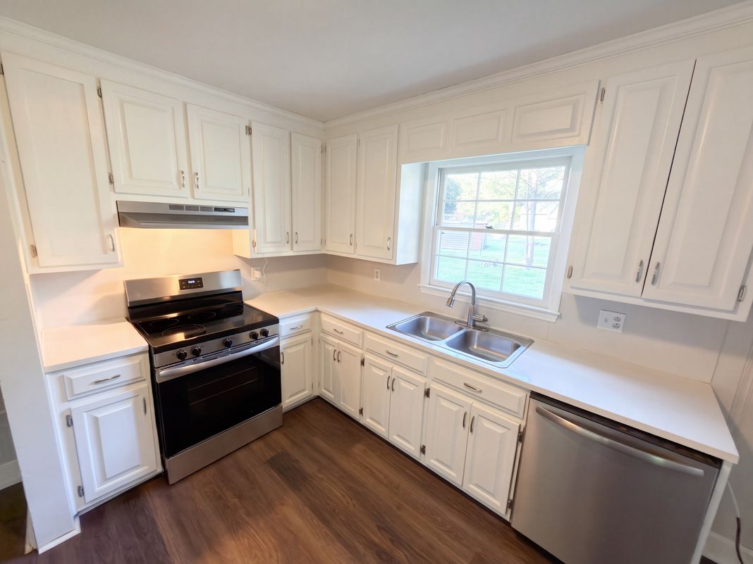 Property photo 2 of 1809 Love Rd