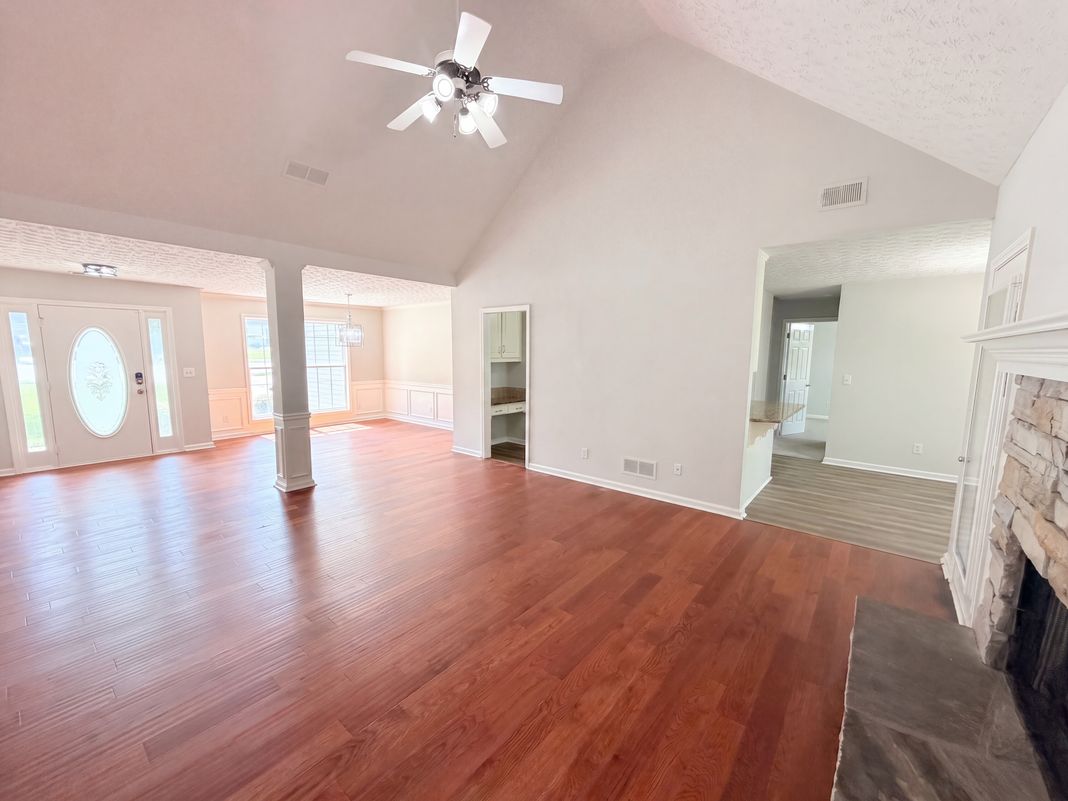 Property photo 3 of 1396 Bramlett Forest Ct