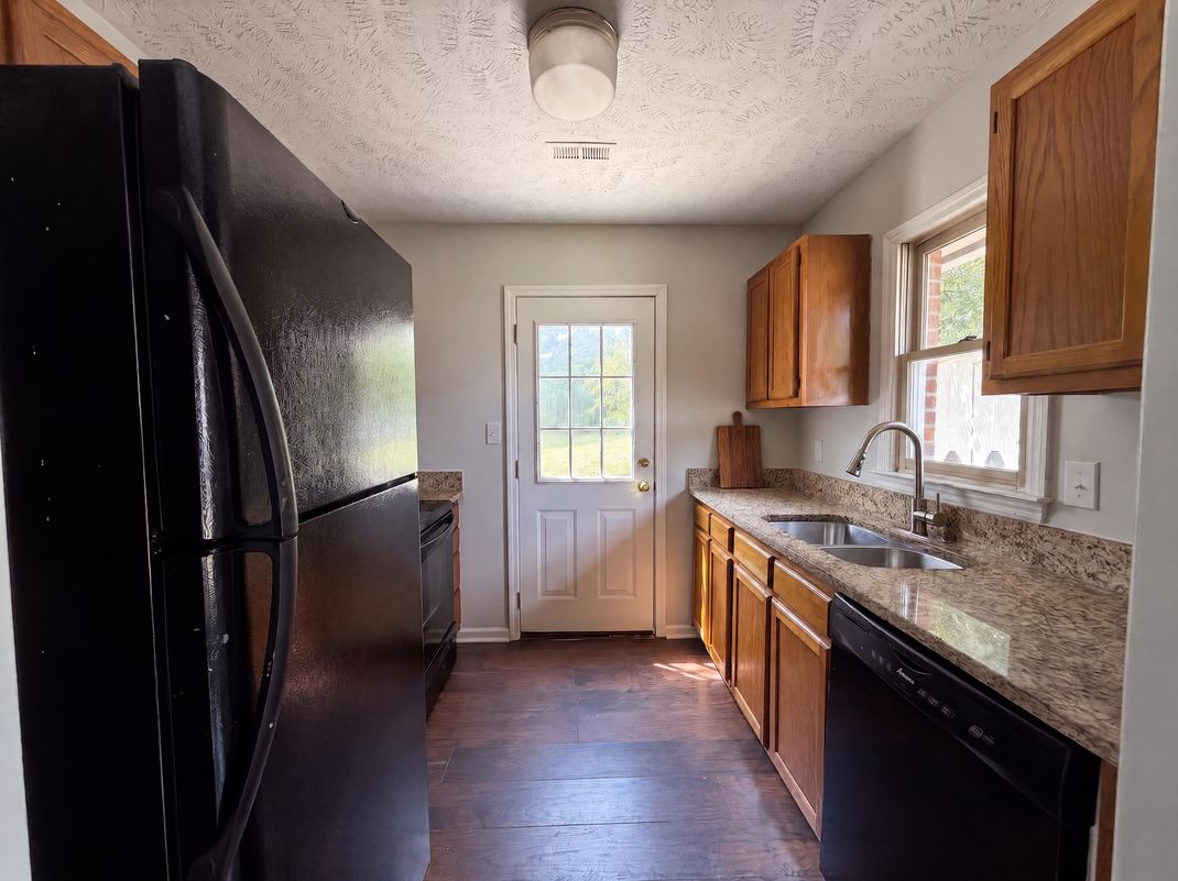 Property photo 2 of 1710 Winnabow Dr