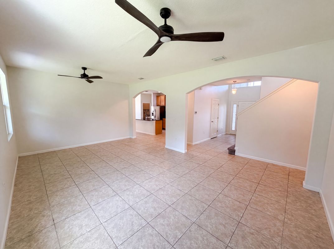 Property photo 3 of 5845 Wyndham Mnr