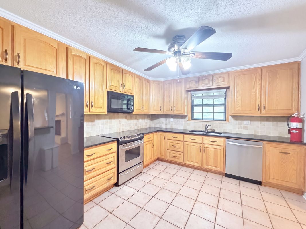 Property photo 2 of 6732 County Road 50
