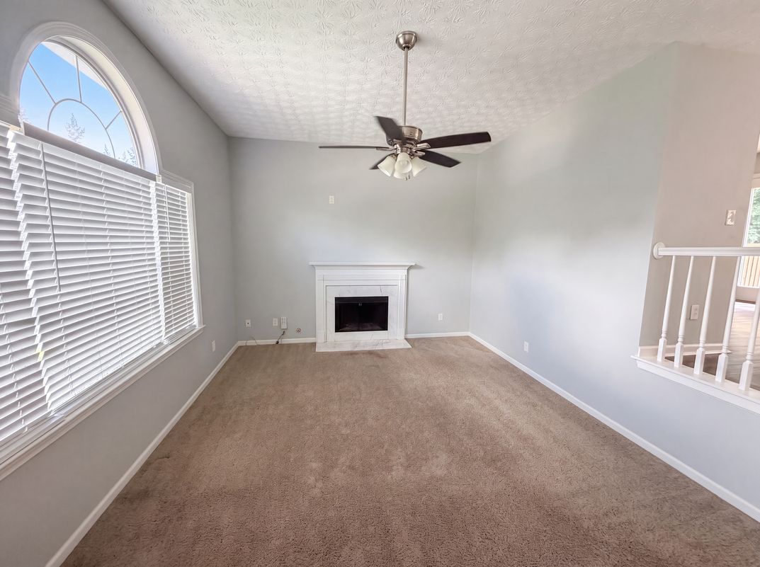 Property photo 3 of 59 Paradise Cir