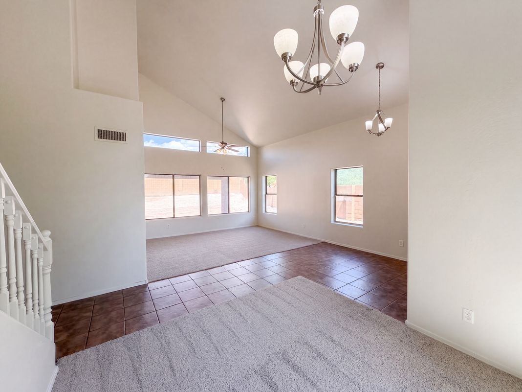 Property photo 3 of 25798 W Hilton Ave